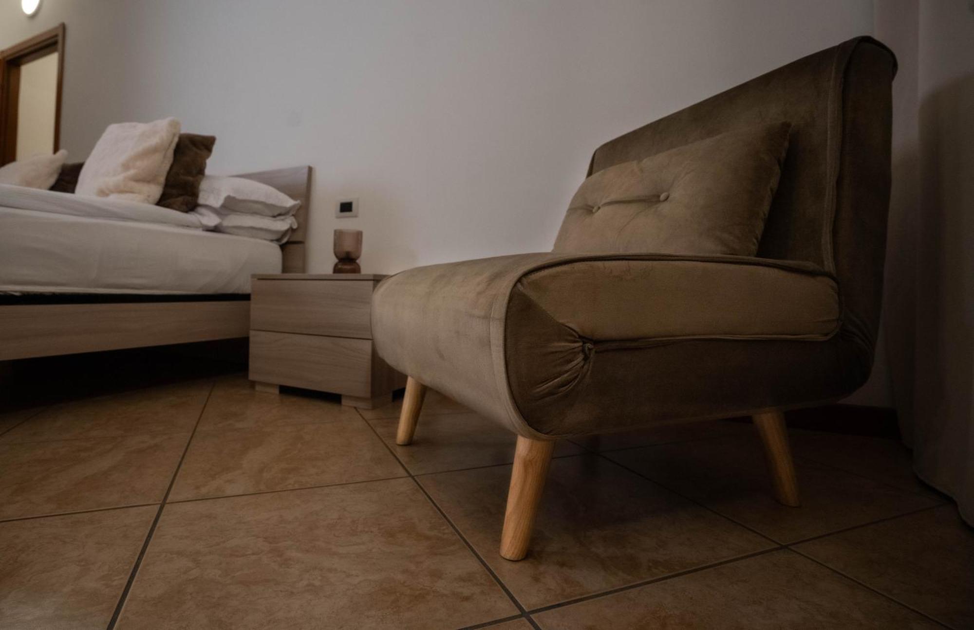 Ambra Appartement Tirano Buitenkant foto